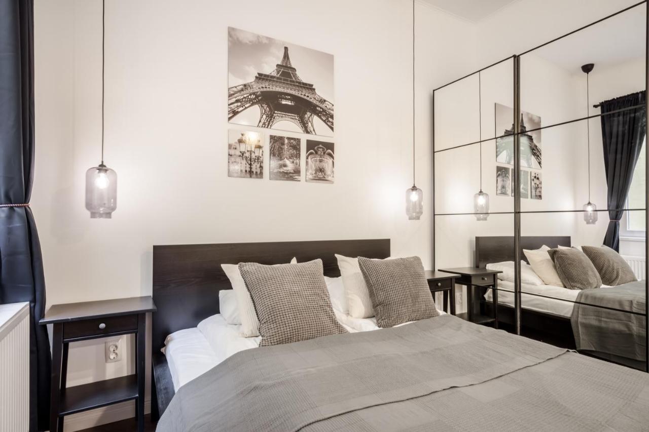Bpr Sirius Suite With A/C Budapesta Exterior foto