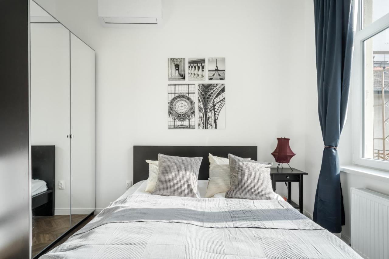 Bpr Sirius Suite With A/C Budapesta Exterior foto
